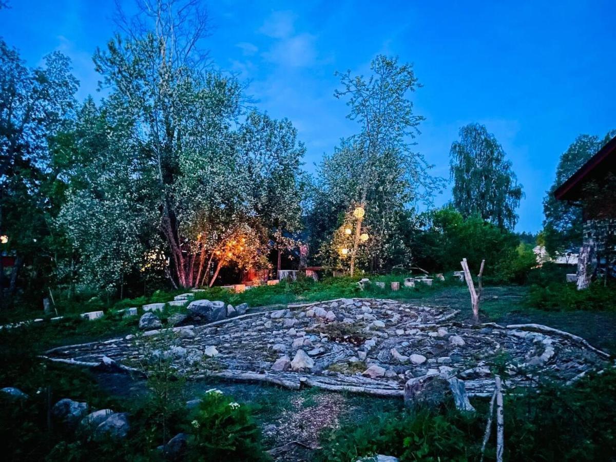 Romantic Spa Villa With Fireplace By The Lake Stjarnsund Екстериор снимка